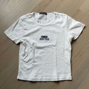 Brandy Melville T-shirt!